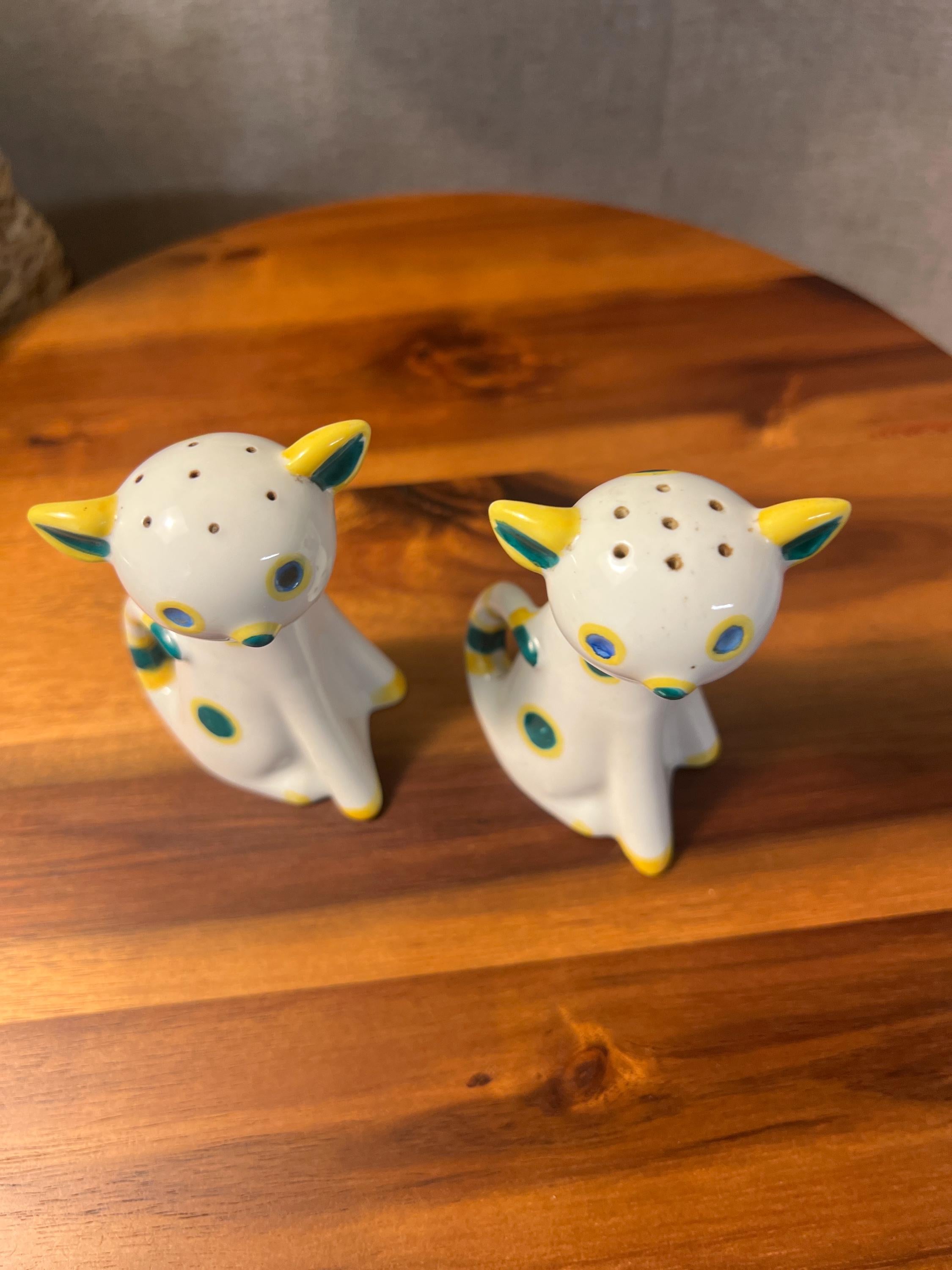 Vintage Salt & Pepper Shakers Japan Blue Yellow White Cats Kittens Cork Stoppers
