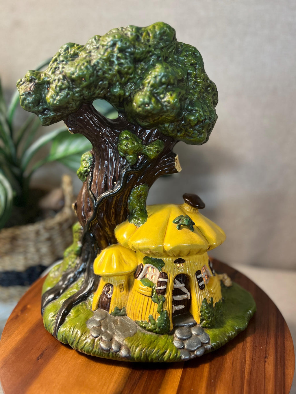 1972 Fairy Mushroom Tree House Light Up Ceramic Mold Night light Lamp