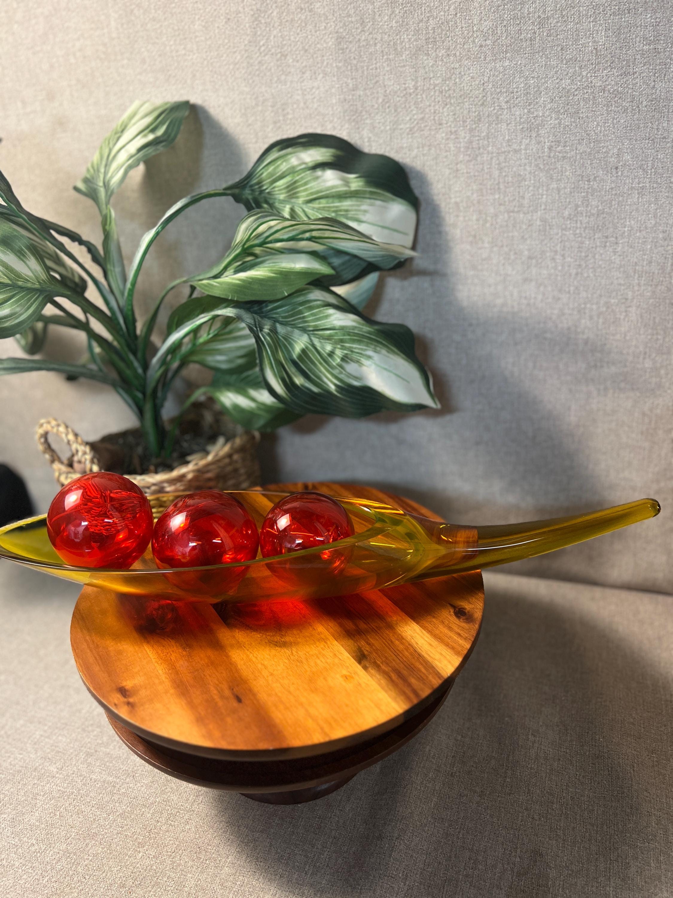 Vintage MCM Blenko Glass 964L Cornucopia Horn In Gold/Jonquil  21 Stunning orbs not included