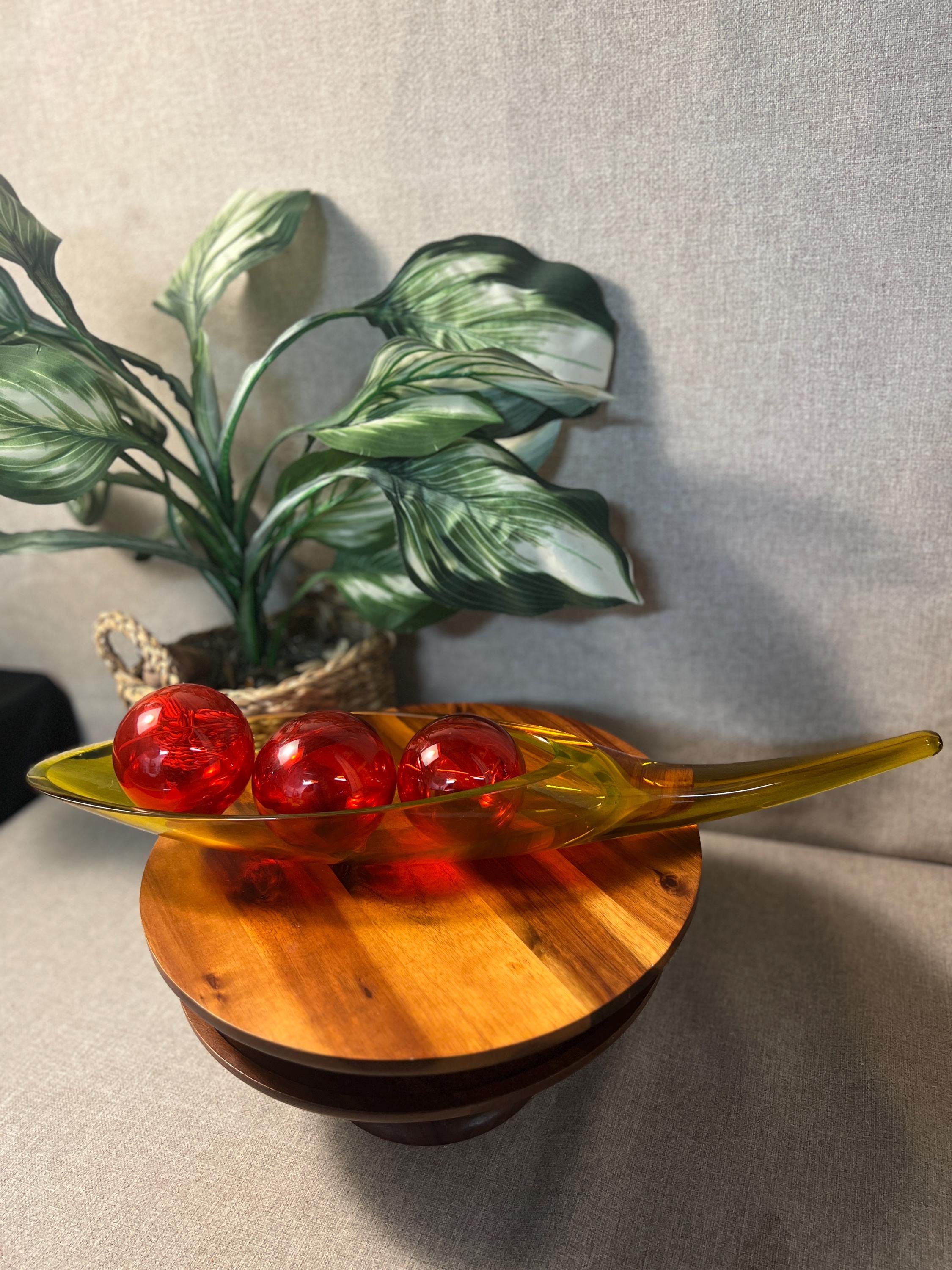 Vintage MCM Blenko Glass 964L Cornucopia Horn In Gold/Jonquil  21 Stunning orbs not included