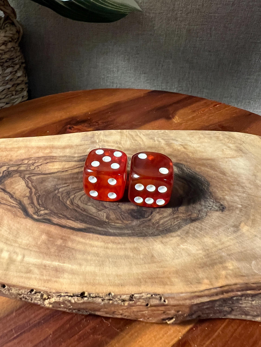 2 vintage antique Tested Bakelite Amber Dice set