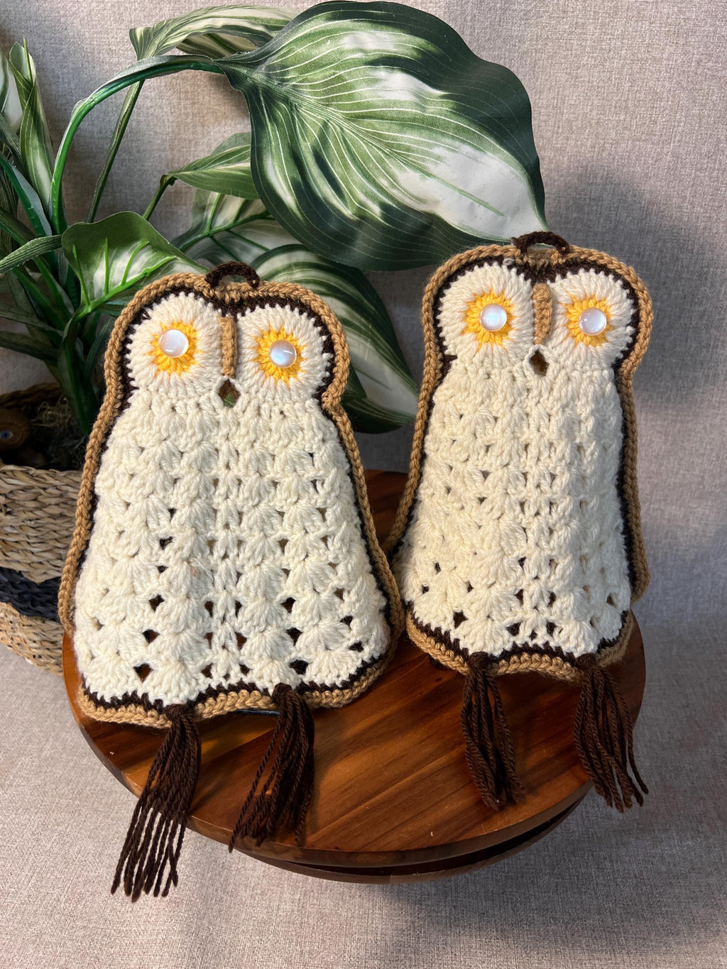 2  Handmade Crochet Pot Holders OWLS Trivet Kitchen Cottage Retro Seventies 70s